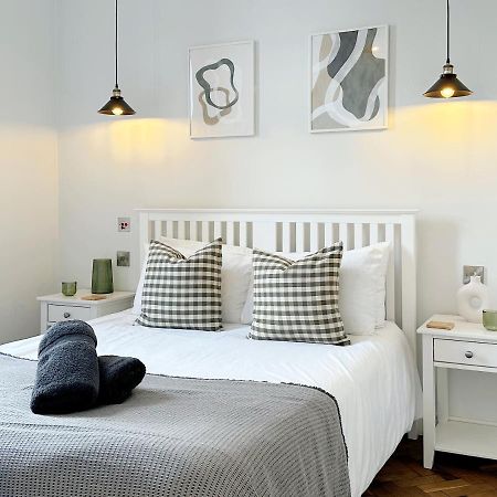 The Tailor'S Lounge - Central Flat Ripon & Parking Esterno foto